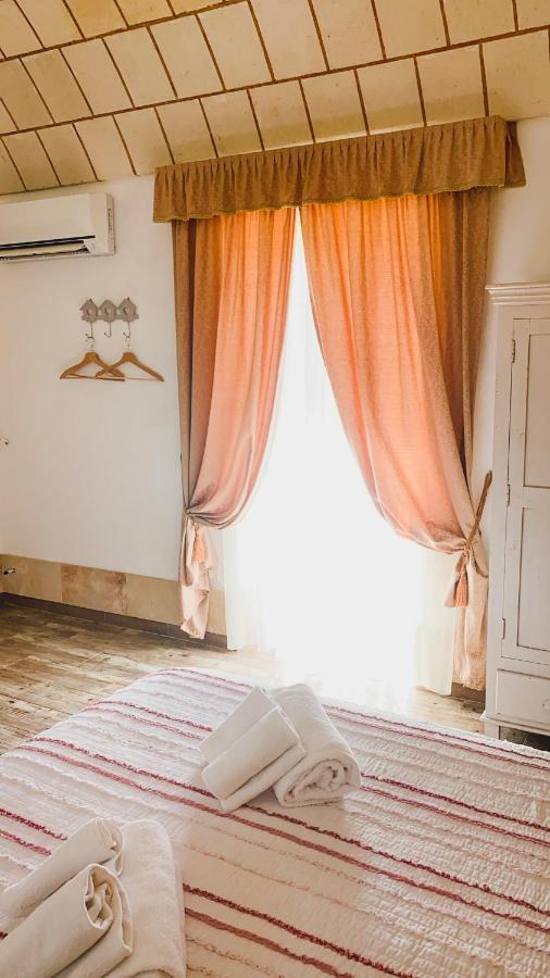 Masseria Petrusella Giuggianello ภายนอก รูปภาพ