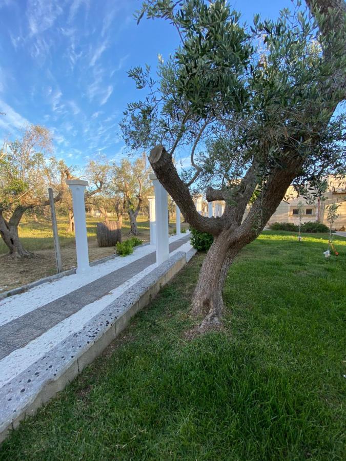 Masseria Petrusella Giuggianello ภายนอก รูปภาพ