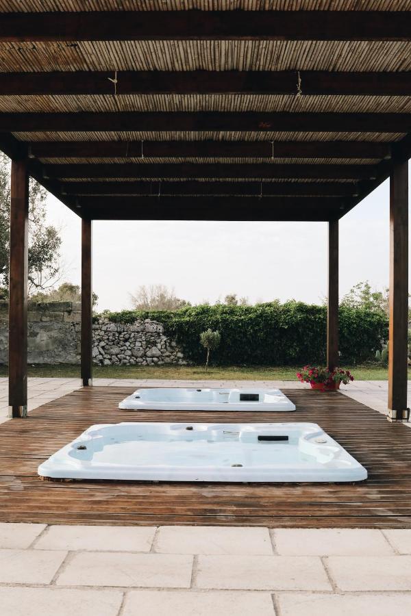 Masseria Petrusella Giuggianello ภายนอก รูปภาพ